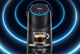 Amazon Alexa кофемашина