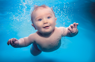 Сучасна технологія навчання немовлят плаванню