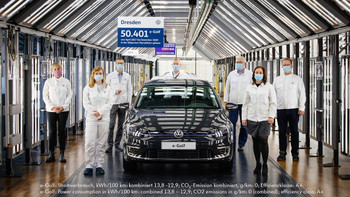 Volkswagen прекращение производство электрический хэтчбек Golf
