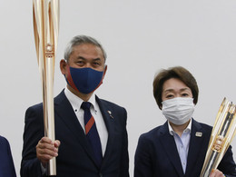 эстафета олимпийский огонь япония
