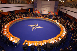 NATO противостояние