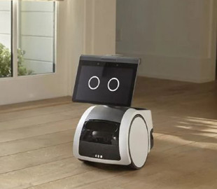 Amazon робот ассистент Alexa Astro