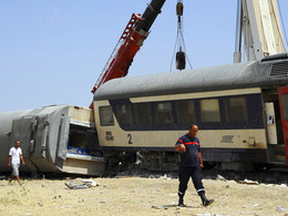 столкновение поезд тунис