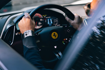 Ferrari годинник