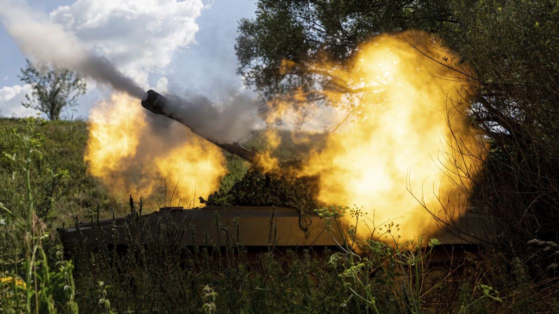 Наступи росіян на багатьох напрямках на Донбасі військові відбили: окупанти несуть втрати