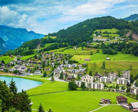 Пенсійний вік для жінок підвищать у Швейцарії