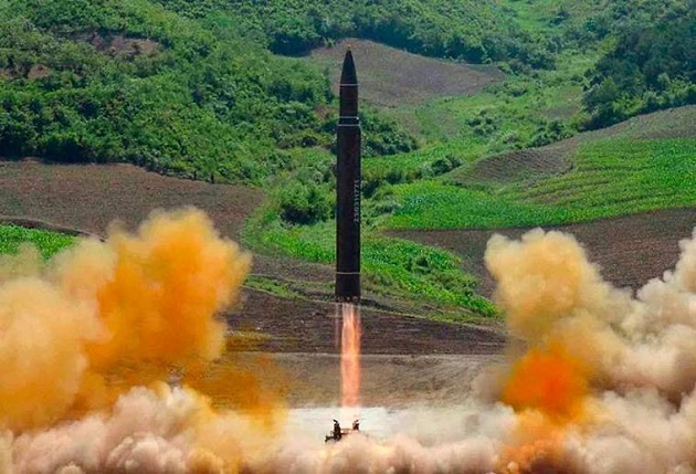 Над Японією Північна Корея запустила балістичну ракету