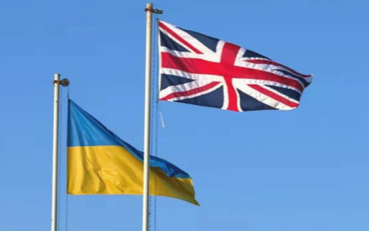Поки рф не виплатить компенсацію Україні, Великобританія заморозить активи кремля - Guardian
