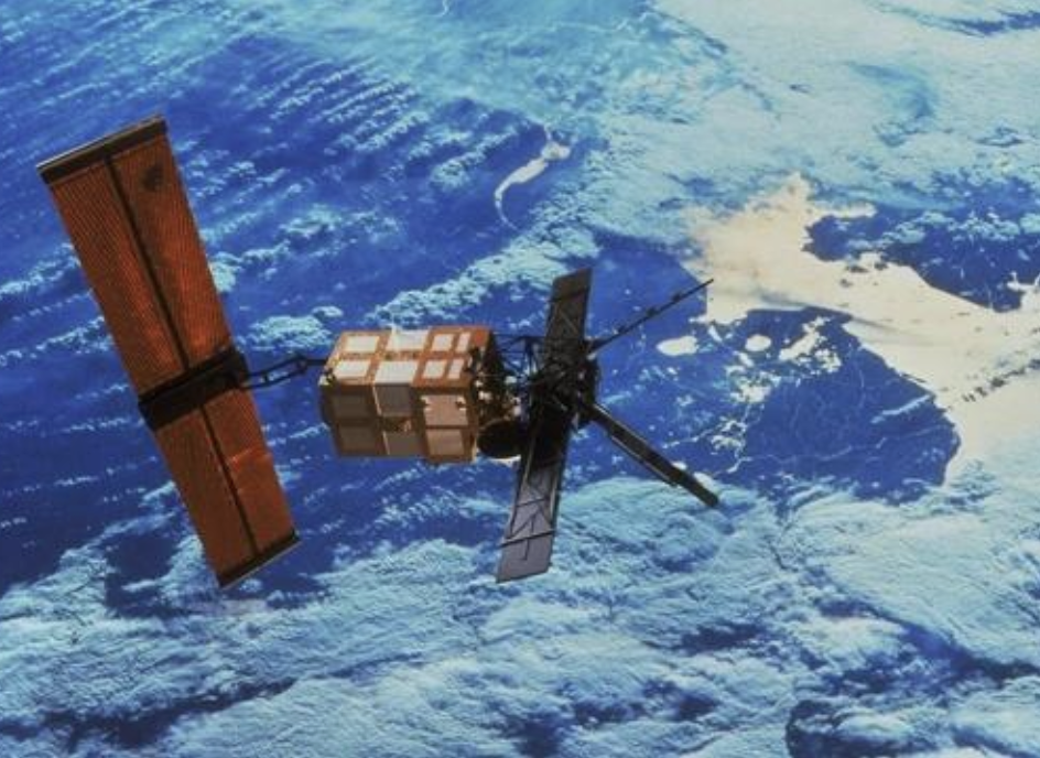 Двотонний супутник спостереження ERS-2 впаде на Землю