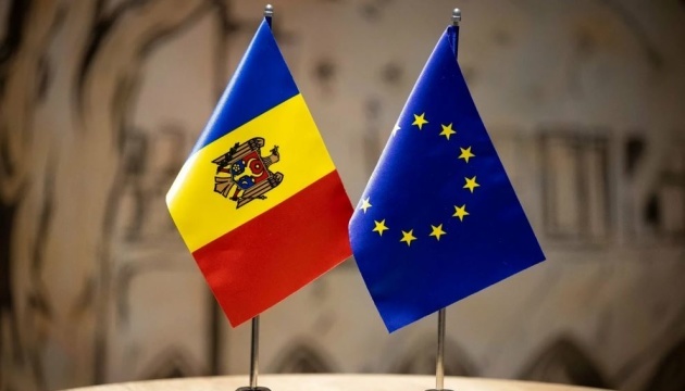 Між проєвропейським та проросійським таборами обирають молдовани