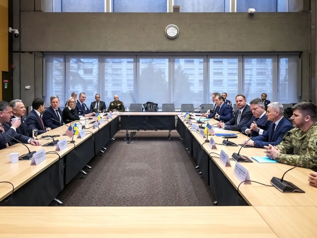 Сторони оновили рамковий документ із гарантіями суверенітету та миру - женевські переговори