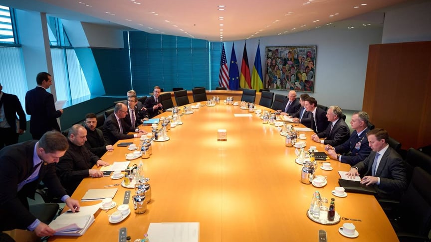 Продовжаться 15 грудня переговори між делегаціями США та України