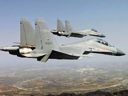 Небезпечні повітряні маневри поблизу Тайваню Китай посилює, що може призвести до зіткнень