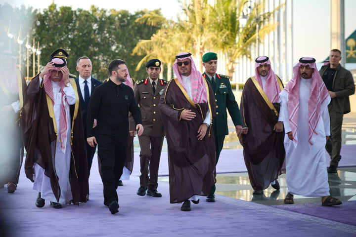 Зеленський прибув до Саудівської Аравії