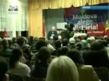 Экс-президент Молдавии пообщался с избирателями: "Нет! Вы не народ! Вы - идиот!"