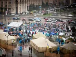 Влада Києва пропонувала підприємцям біотуалети і швидку, якщо вони підуть на іншу площу, але отримала відмову