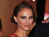 Натали Портман стала лицом изысканных духов от Christian Dior