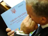 У БЮТ кажуть, що бюджет-2011 є найбільш корупційним. За його підтримку депутата Шаманова вигнали з партії