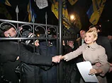 Тимошенко відстоюватиме свою честь у міжнародних судах, заявляють у БЮТ