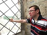 Луценко хоче брати участь на засіданнях суду у своїй справі. Йому не мають права відмовити