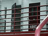 Опубликованы материалы из архива британской полиции: пять лет за кражу зонтика