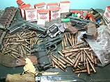 На Дніпропетровщині у місцевих жителів вилучили цілий арсенал зброї