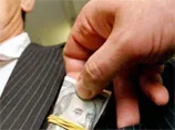 У міліції за рік розкрили хабарів на 12 мільйонів. Розмір середнього хабара - 177 тис грн