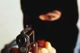 У Києві біля "Епіцентру" невідомі напали на інкасаторську машину й вкрали 5 млн гривень