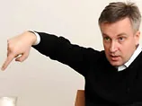 Необхідно посадити тих, хто закриває українські школи-Наливайченко