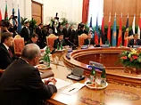 Саммит в Душанбе: конфликты в СНГ и спор Медведева с Януковичем