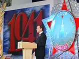В России мужчину оштрафовали за то, что он положил цветы к памятнику на 9 мая