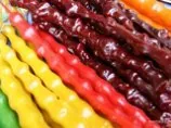 Грузинская семья приготовила чурчхелу длиной свыше 3,5 метра