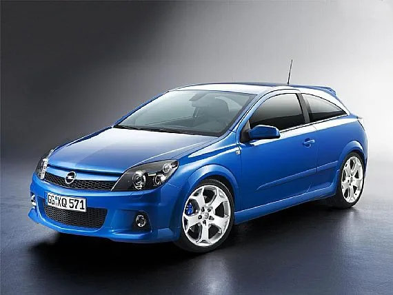 Opel Astra OPC - новая индивидуальность