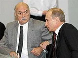 Путин поставил во главе своего штаба режиссера и велел не отдавать мандаты "Единой России"