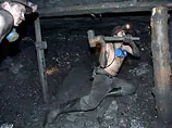 Азаров хоче топити вугіллям і не воювати з "російськими братами"