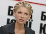 Янукович як президент продовжує обіцяти, а як політик - заперечувати