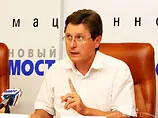 Янукович "обіцяє золоті гори" - політолог