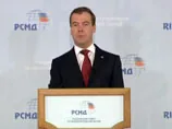 Медведев выдвинул требования к США, припугнул Совбез ООН и вспомнил латынь