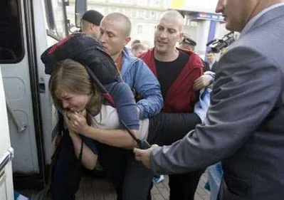 В Минске жестоко разогнана акция солидарности. ВІДЭА