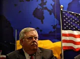 Вибори-2012: за демократією в Україні спостерігатиме закордонний "десант"