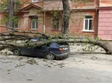 Сильний буревій накоїв лиха в Криму та паралізував Туреччину. ВІДЕО