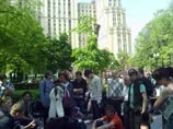 Второй лагерь оппозиция создает на Арбате