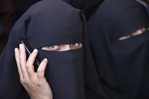 Во Францию не пустили гражданок Саудовской Аравии в паранджах