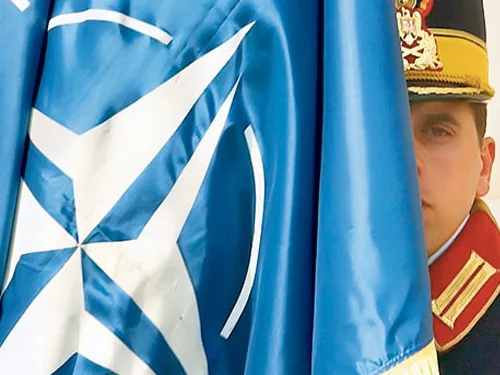 НАТО може втрутитися в Сирію через збитий винищувач Туреччини