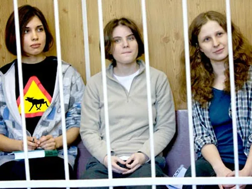InoPressa: справа Pussy Riot шкодить іміджу держави і Церкви