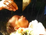 В Голландии священник отказался крестить ребенка лесбийской пары