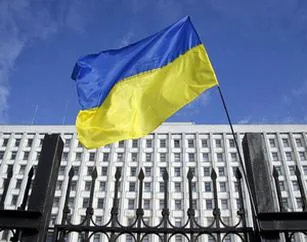 Зарегистрированных кандидатов больше всего родом из Донецка и России