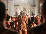 Настоятель Киево-Печерской Лавры подрался с девушкой