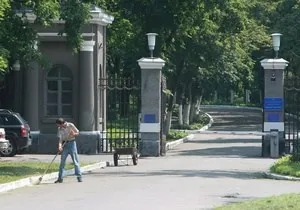 В заповеднике Ющенко строит коттеджный городок для богатых