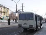 Мальчика, в кровь избитого пьяными на глазах у пассажиров, ссадили с автобуса - утереться снегом